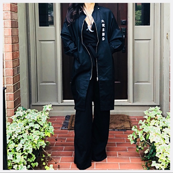 PARIS long line zip up side pocket Graphic jacket - Picture 3 of 7